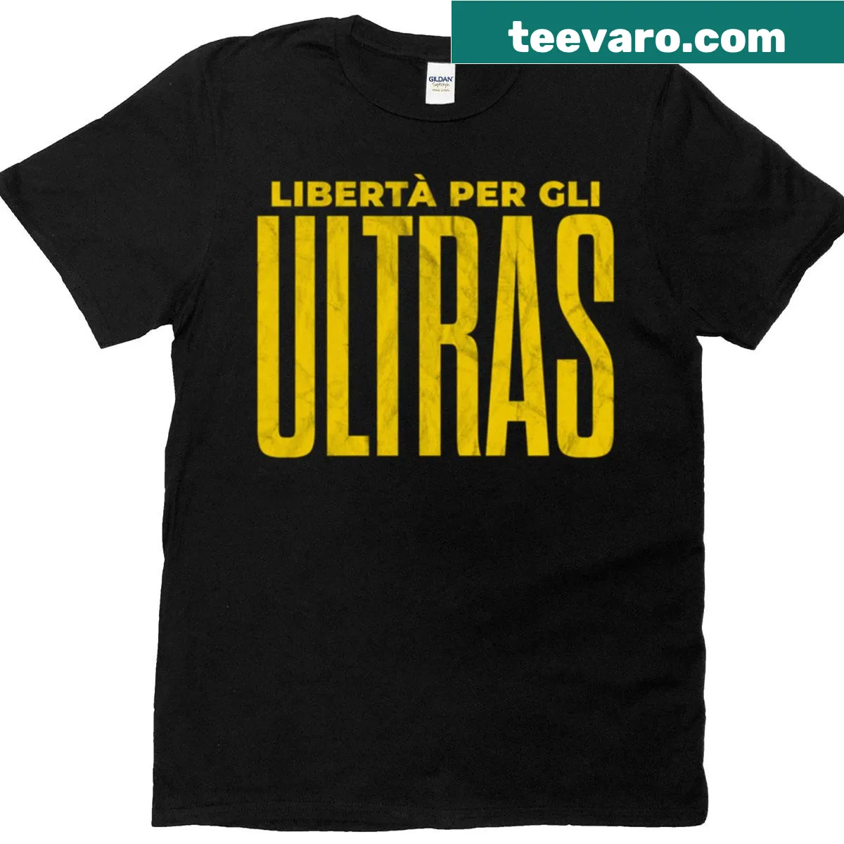 Bold t-shirt with 'Liberta Per Gli Ultras' graphic — on a men's t-shirt