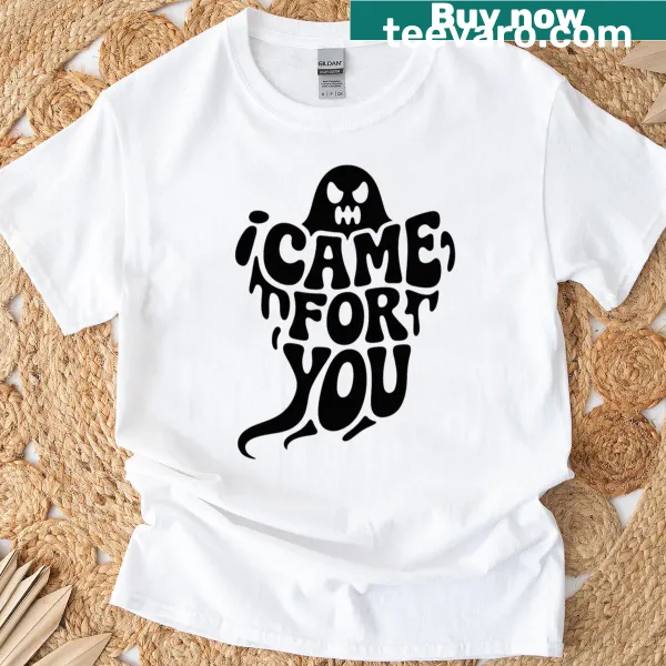 Funny Thanksgiving t-shirt with the phrase 'Bad Day To Be A Turkey.'