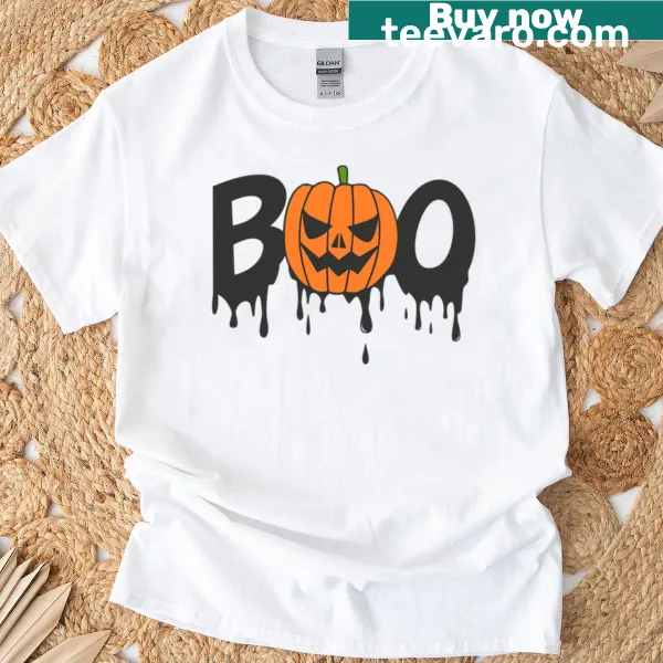Oversized Halloween t-shirt with a playful Boo graphic