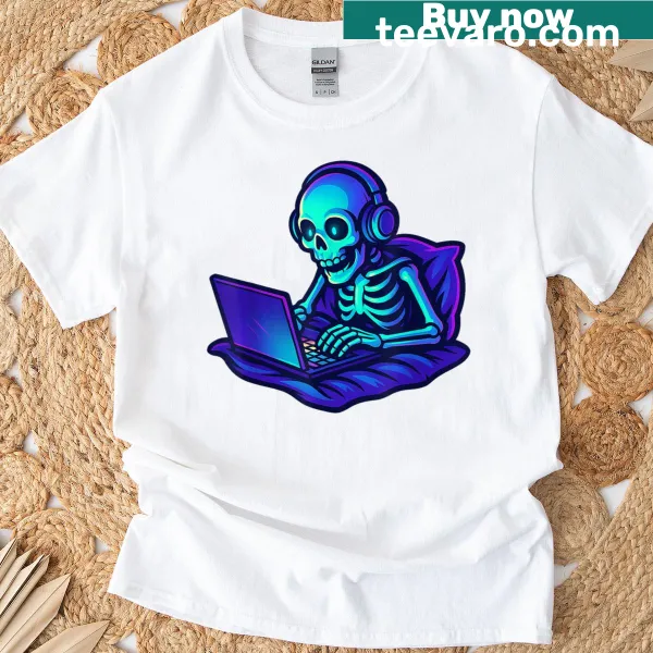 Skeleton-themed t-shirt for gamers with Halloween design