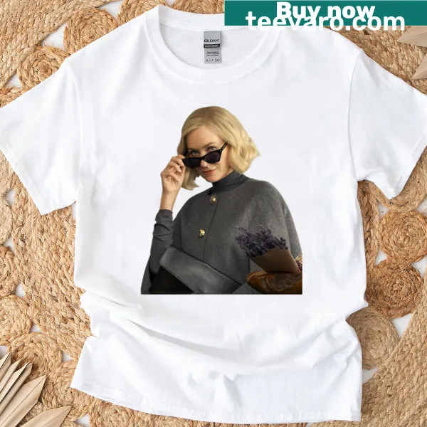 Boxy t-shirt featuring 'Naomi Watts In Alls Fair' design