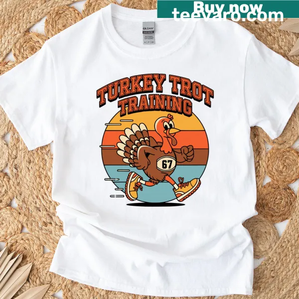 Retro Turkey Trot running badge t-shirt with vintage design