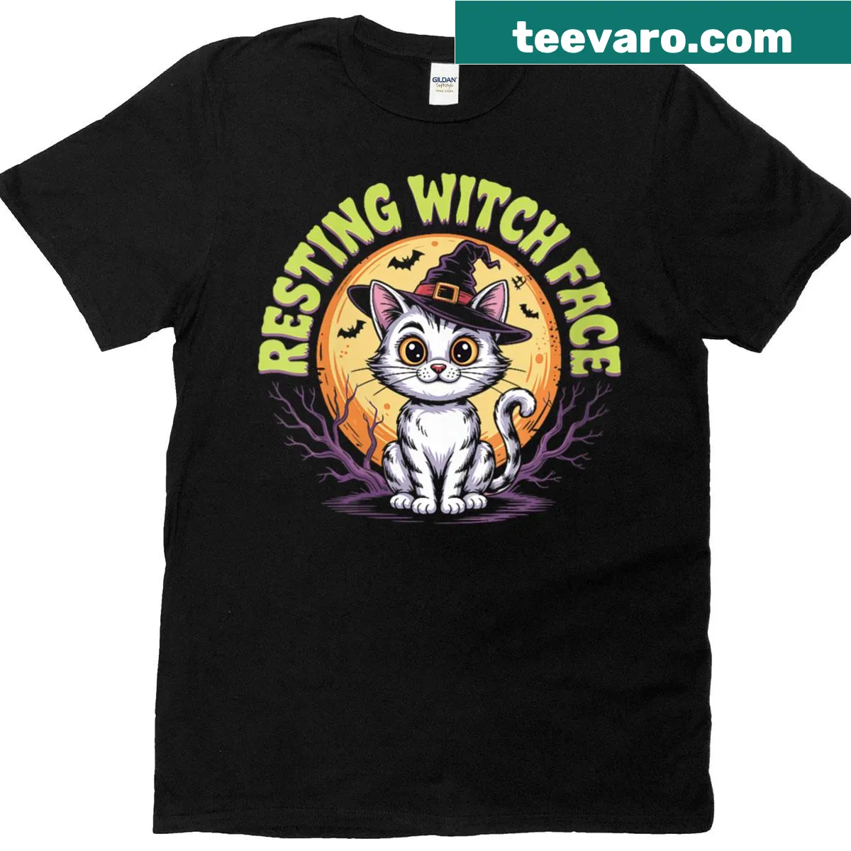 Cat design on a pumpkin for Halloween with fall decor elements — on a men's t-shirt