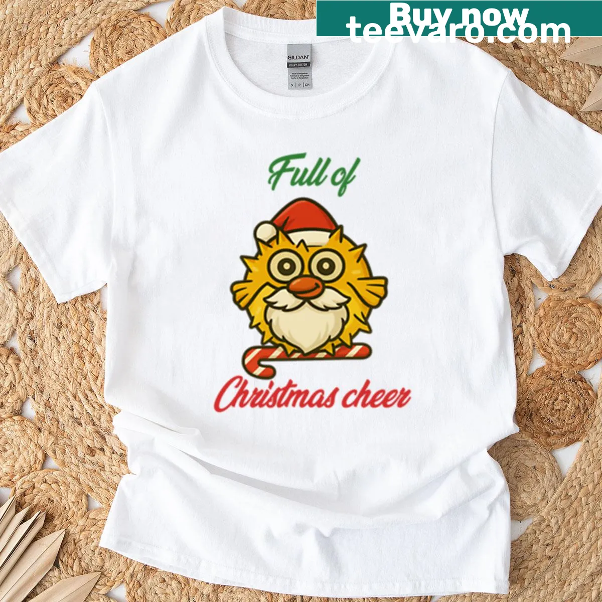 Pufferfish Santa illustration on a cheerful t-shirt — on a men's t-shirt