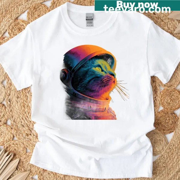 Illustration of a cat astronaut in space on a t-shirt
