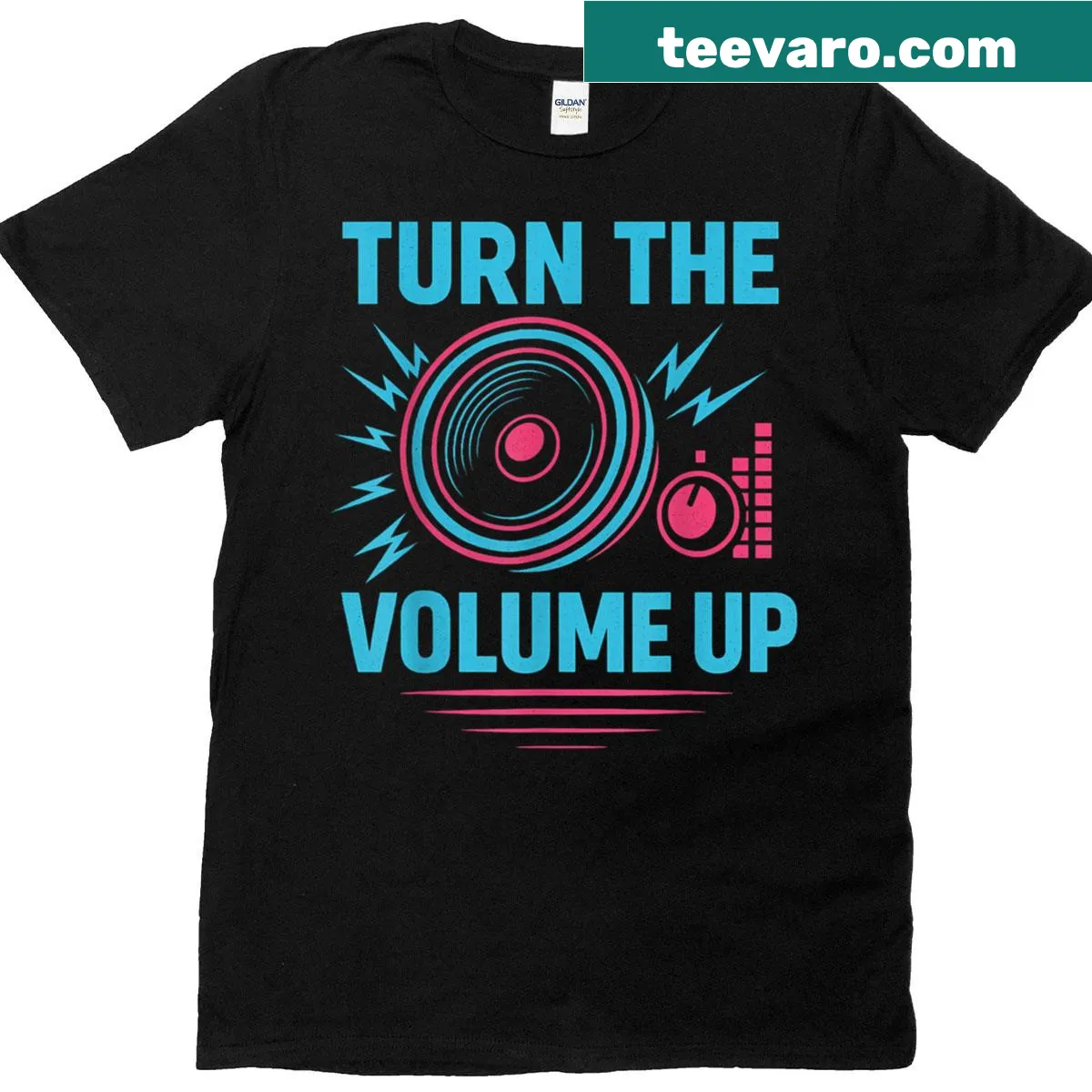 Retro speaker design T-shirt with musical theme — on a men's t-shirt