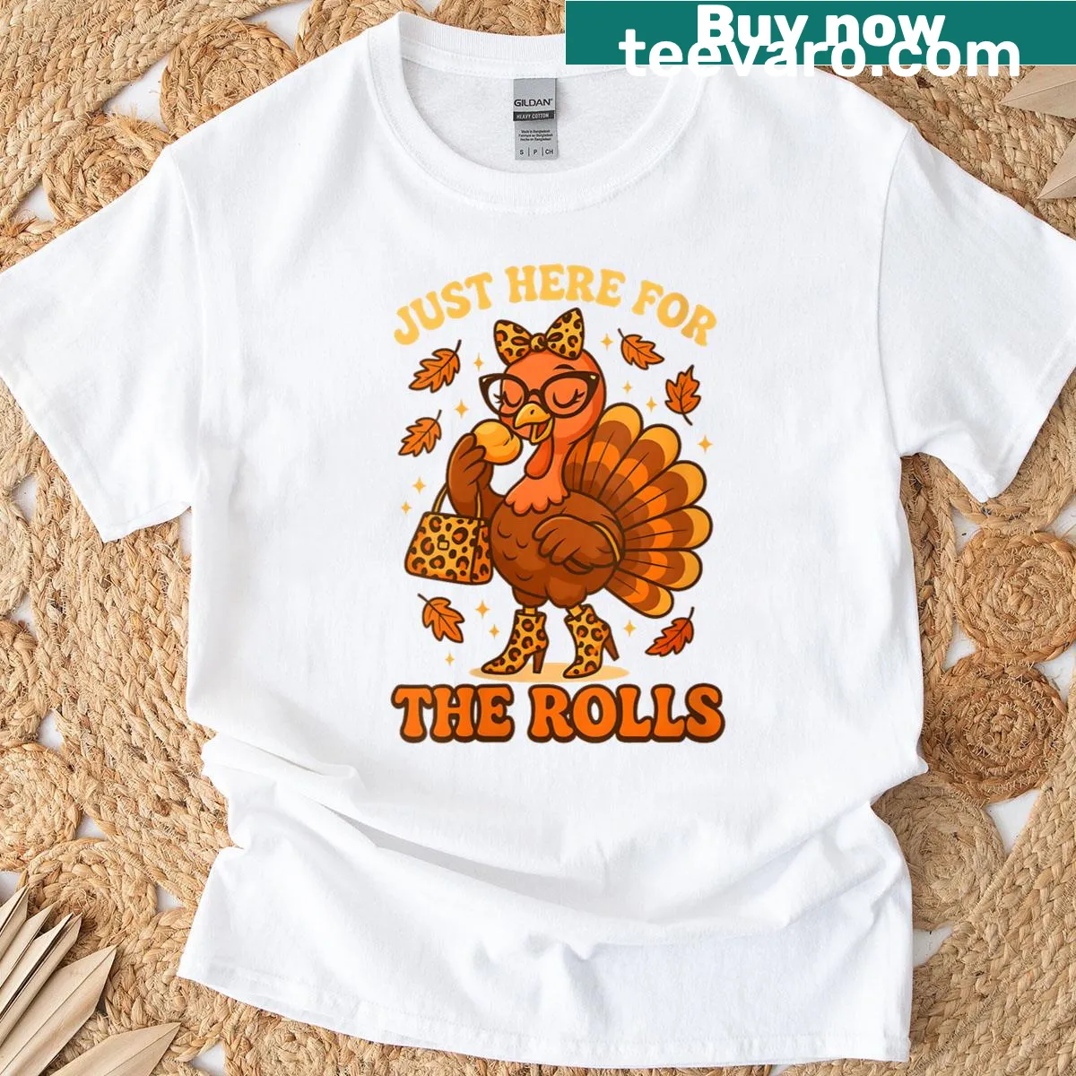 Leopard turkey graphic with bow for Thanksgiving on women's t-shirt — on a men's t-shirt