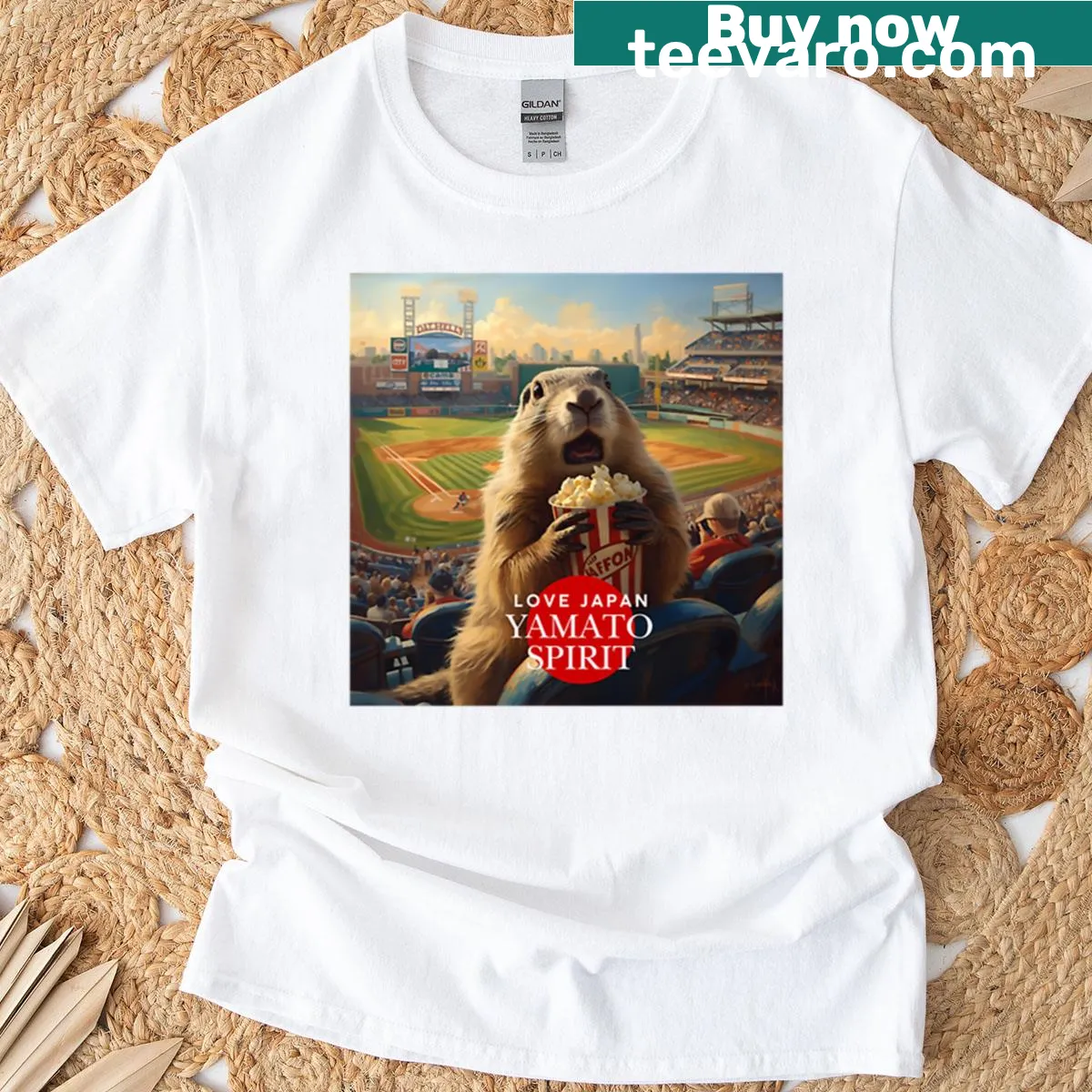 Illustration of a marmot with popcorn representing Japanese baseball. — on a men's t-shirt