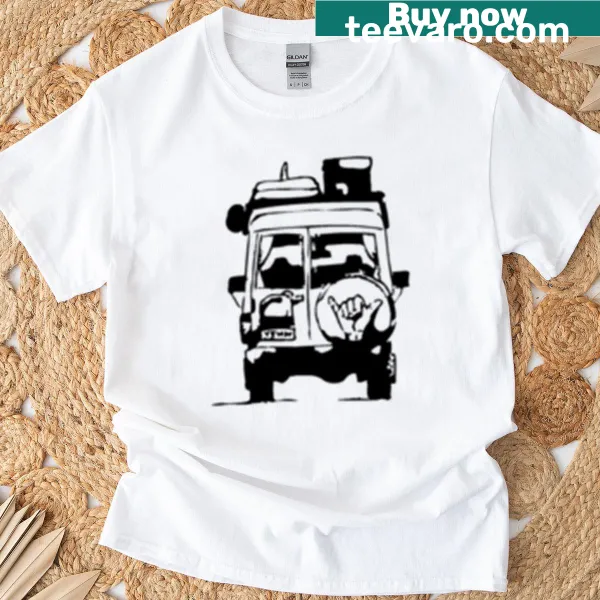 Casual T-shirt featuring the humorous phrase Yeww Troopy.