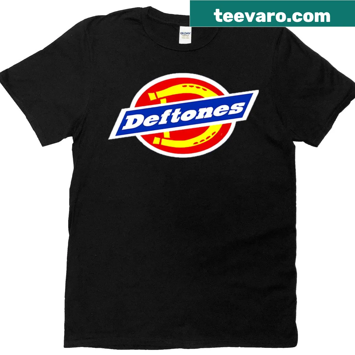 Minimalist T-shirt with 'Deftones' text in a clean design — on a men's t-shirt