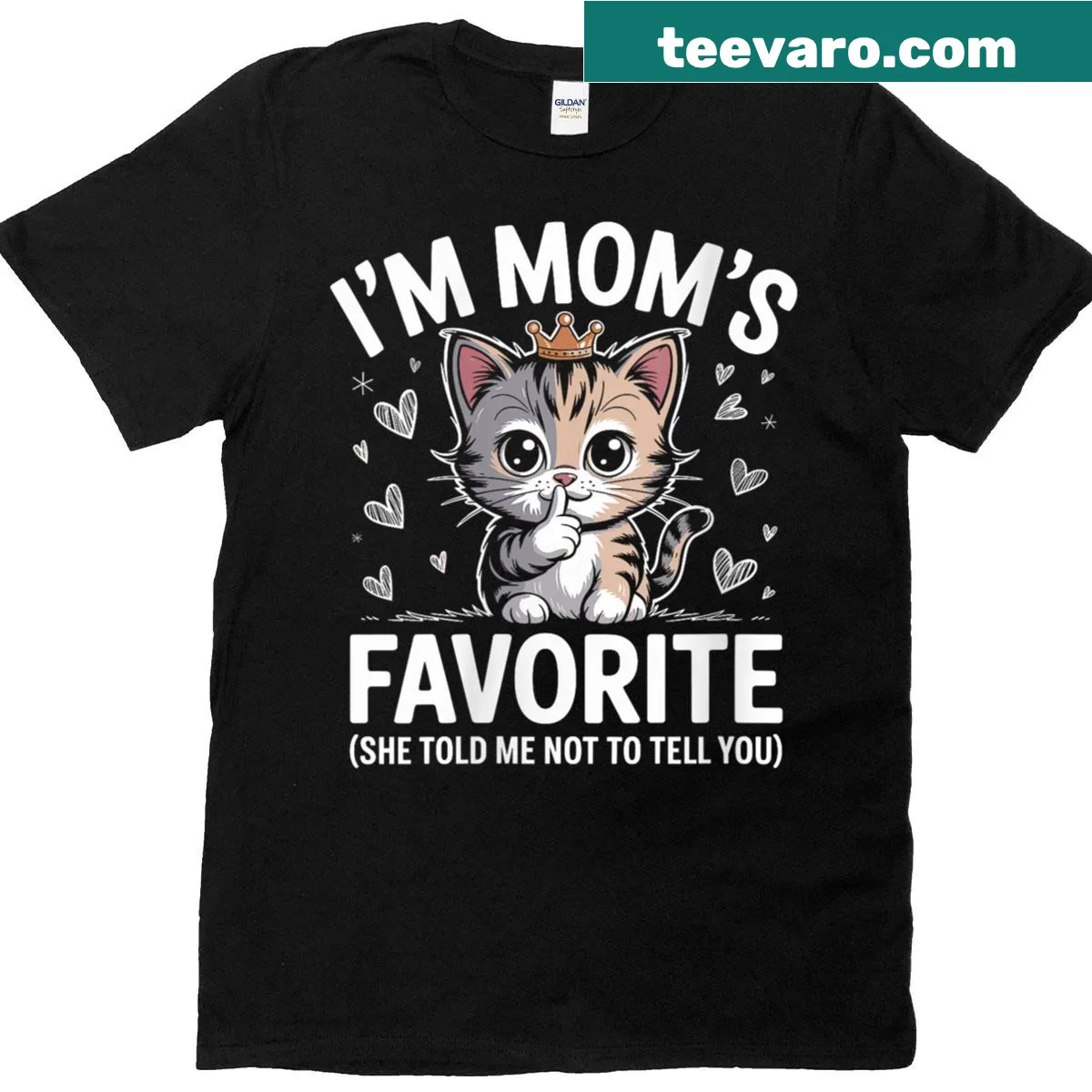 Retro-style T-shirt with funny text about being mom's favorite — on a men's t-shirt