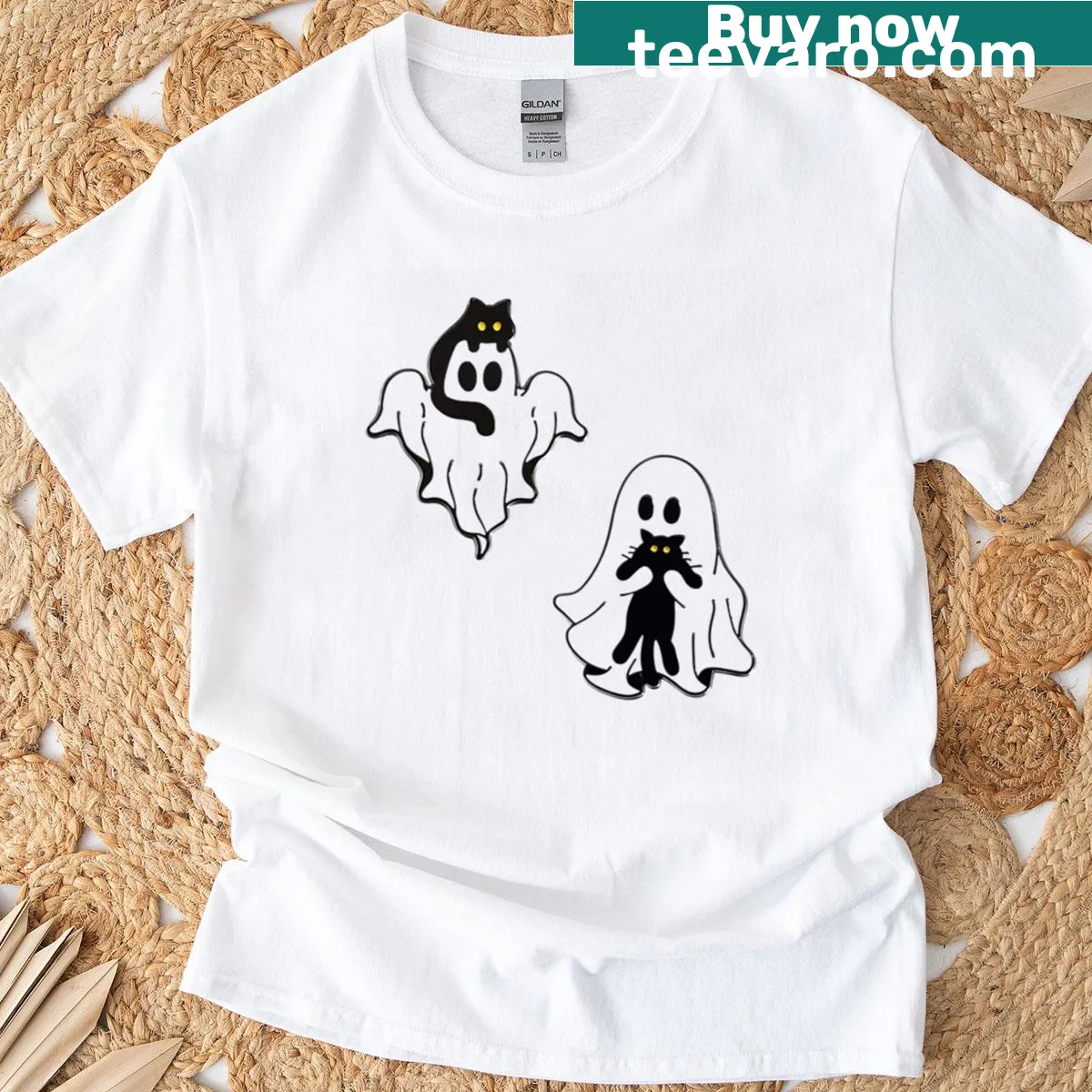 Illustration of cats with friendly ghosts on a T-shirt — on a men's t-shirt