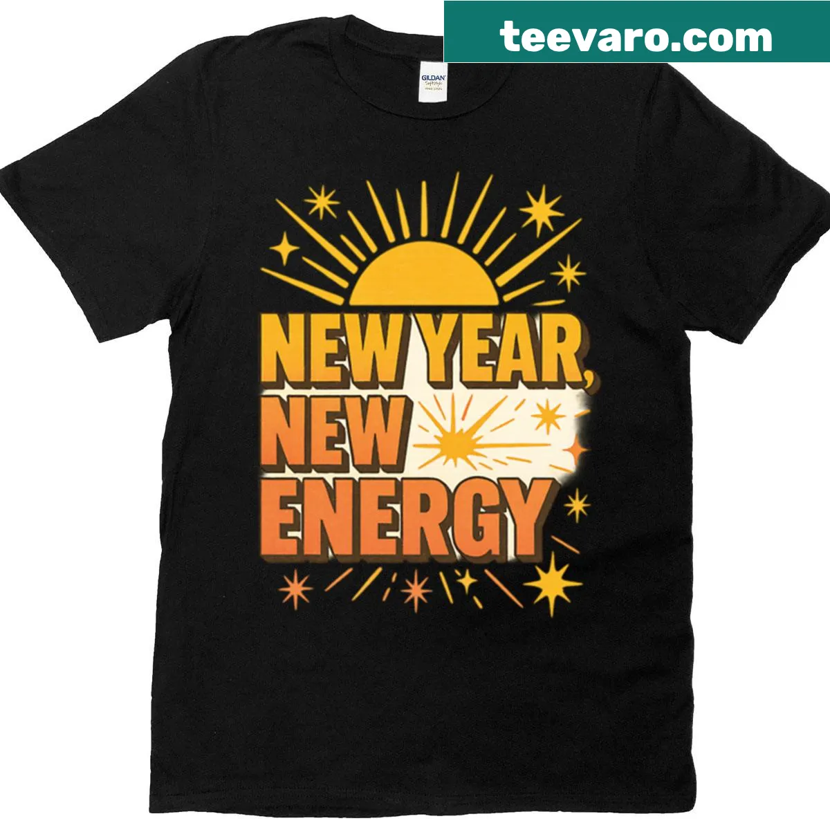 Retro sunrays design T-shirt symbolizing new energy for the New Year. — on a men's t-shirt