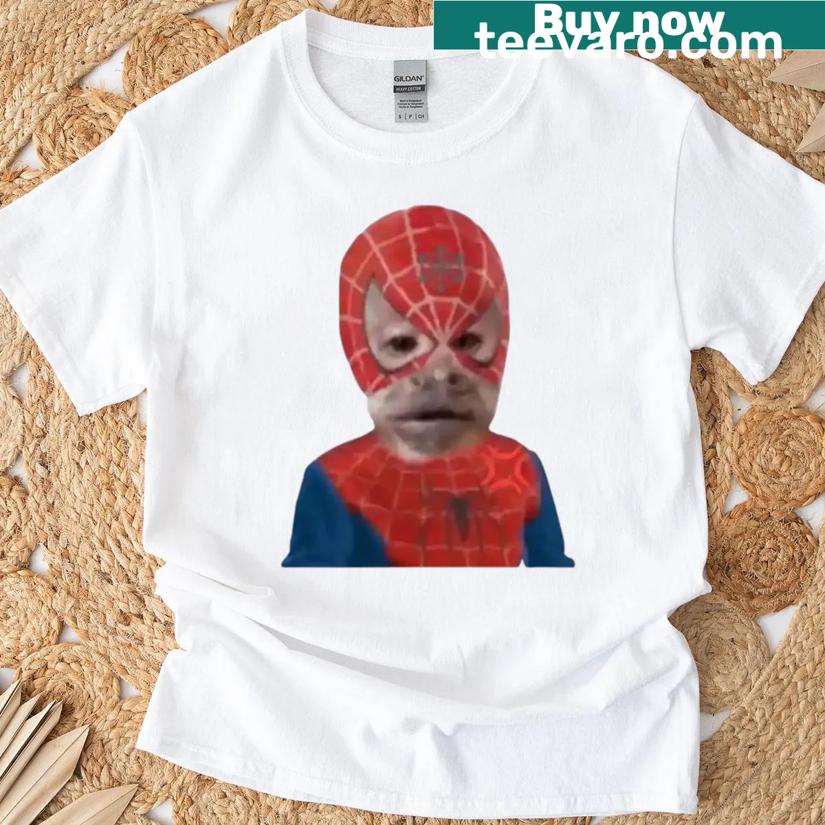 Illustration of a spider monkey on a T-shirt — on a men's t-shirt