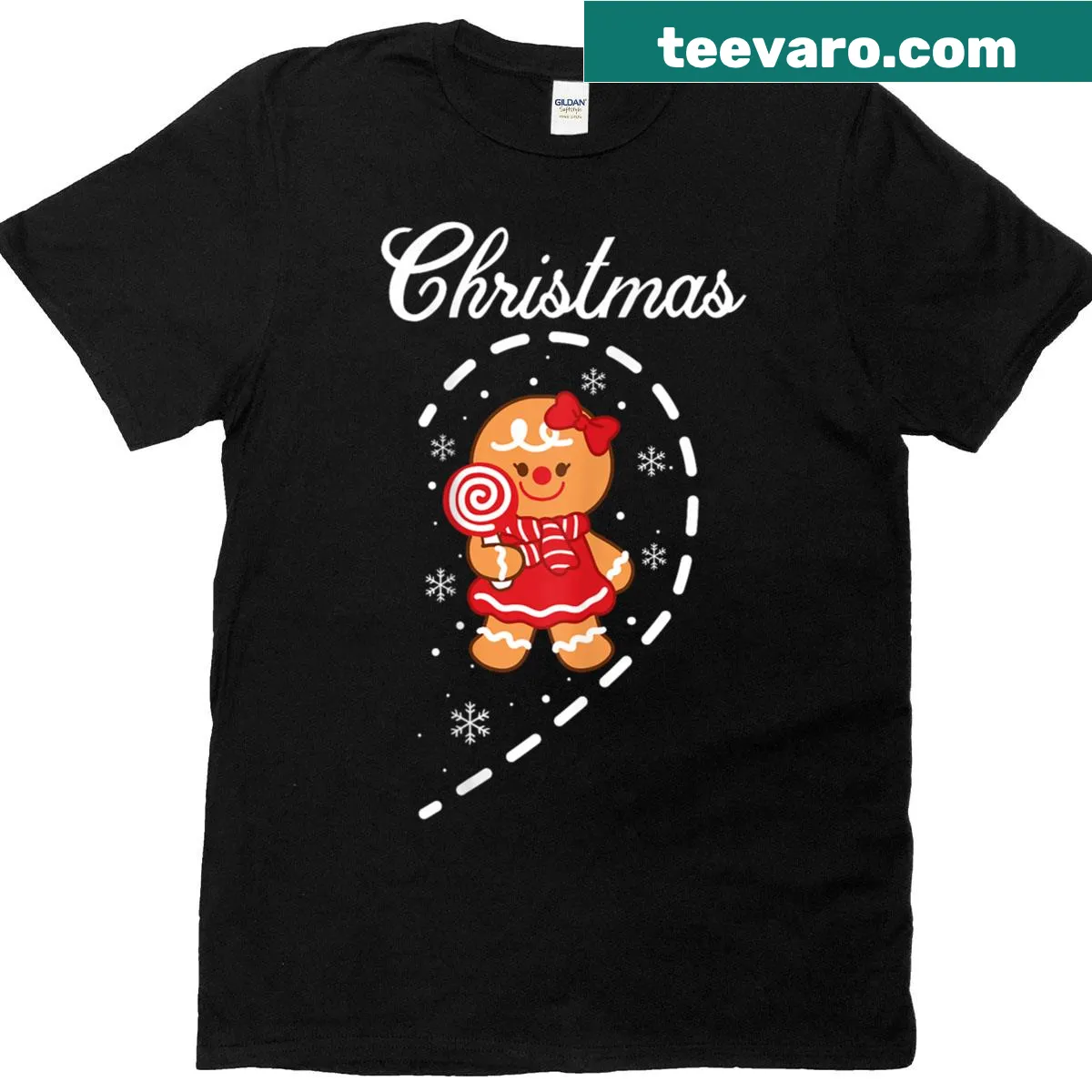 Matching gingerbread heart design on couple's t-shirts for Christmas — on a men's t-shirt