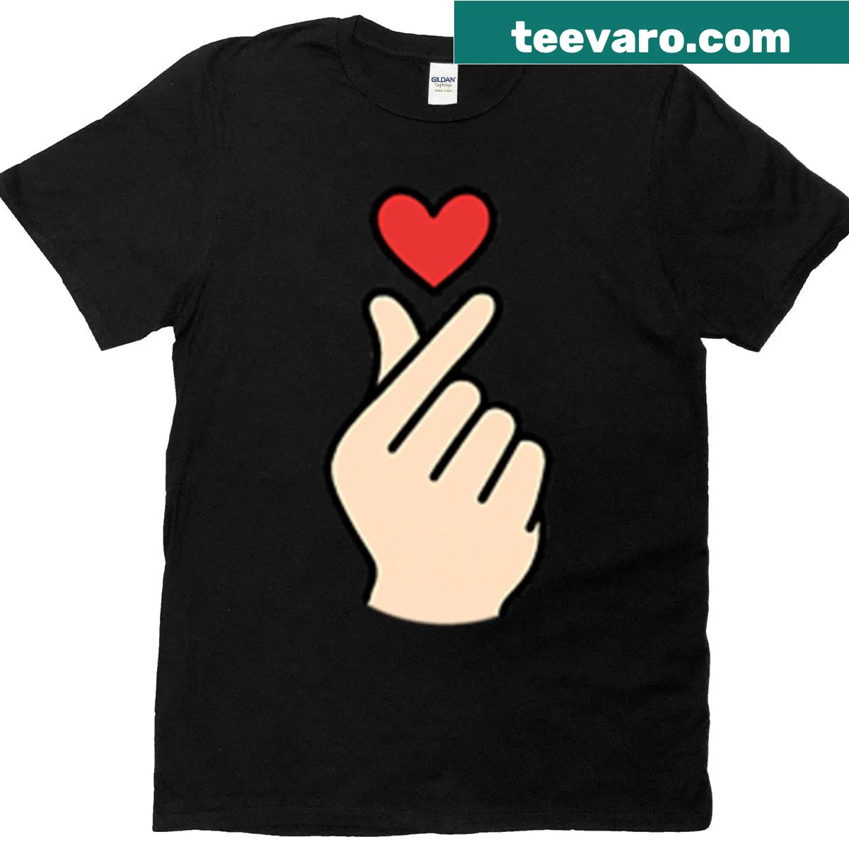 Illustration of Korean finger heart gesture on a cute t-shirt — on a men's t-shirt