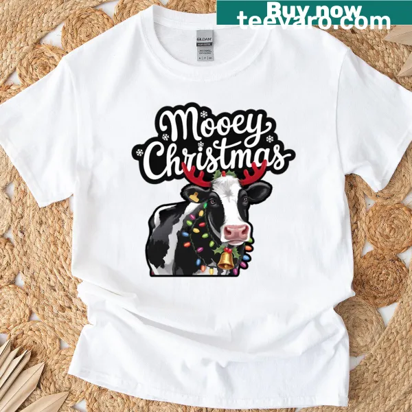 Cartoon cow in Christmas attire on a playful T-shirt