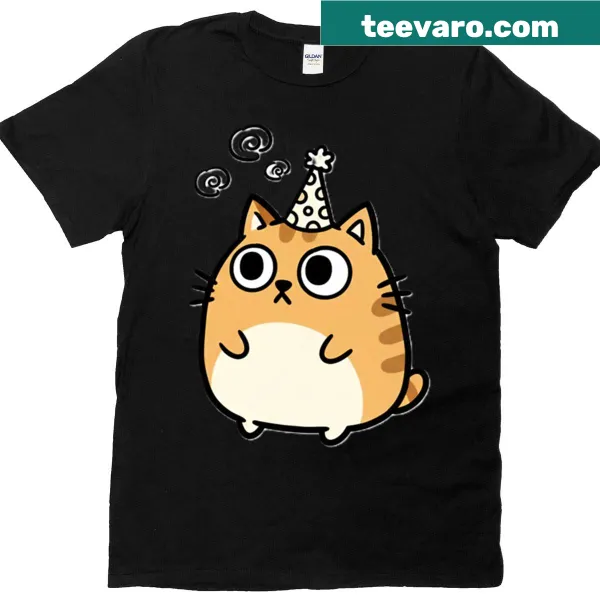 Minimalist t-shirt with a simple dot pattern
