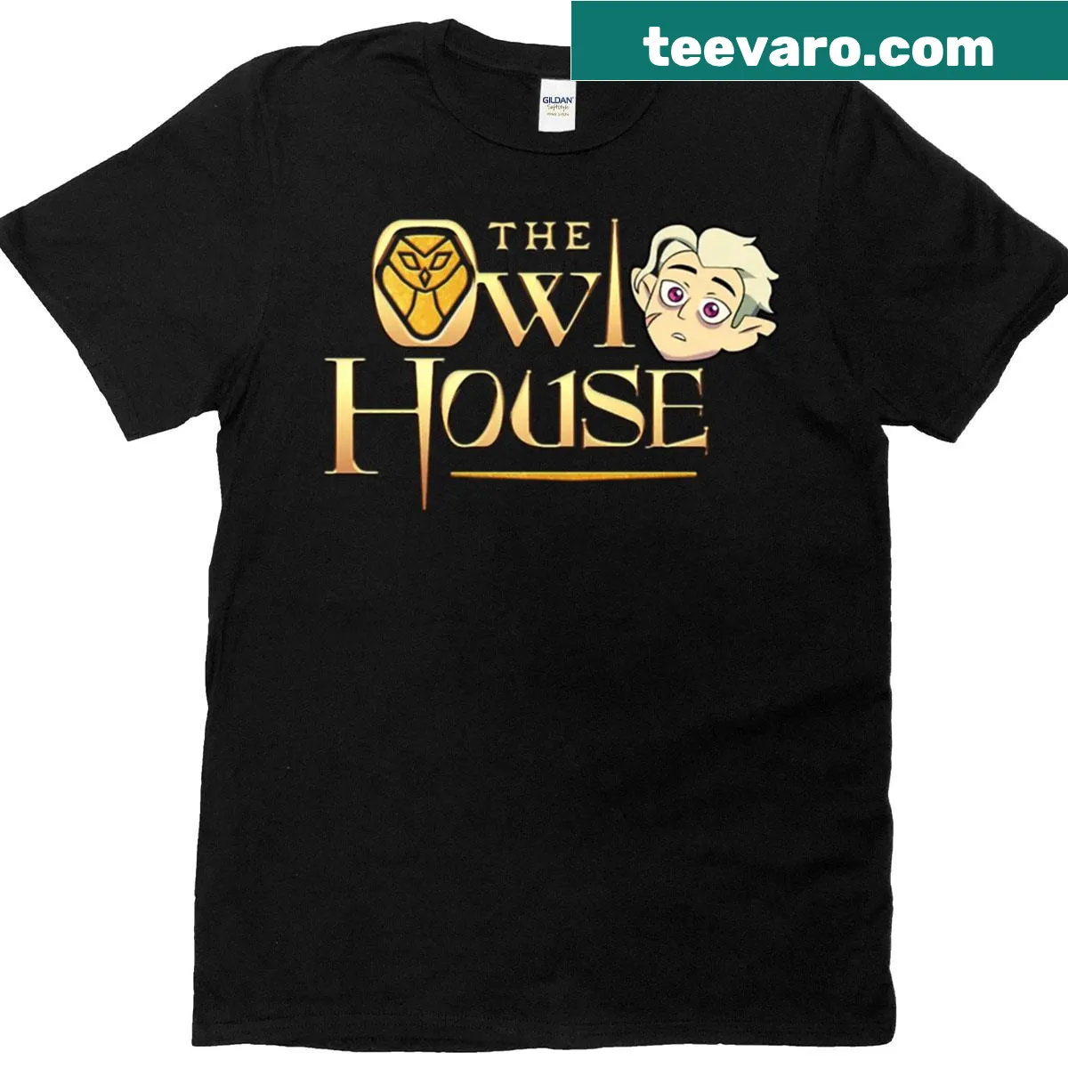 Owl House-themed T-shirt featuring Hunter's face logo. — on a men's t-shirt
