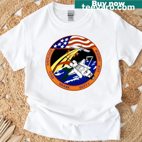 Boxy T-shirt featuring STS-57 Space Shuttle mission patch graphic.