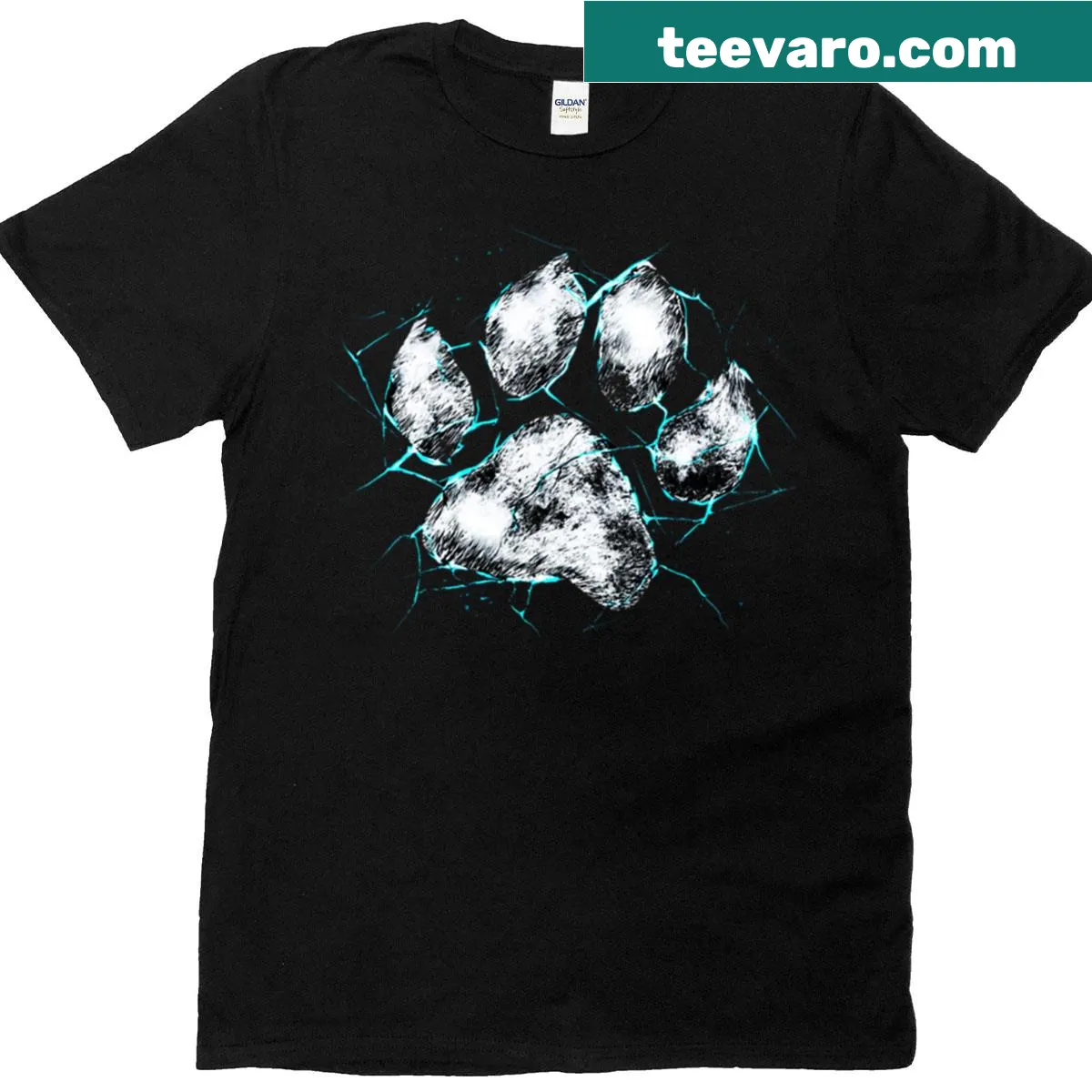 Illustration of a dog paw on T-shirt — on a men's t-shirt