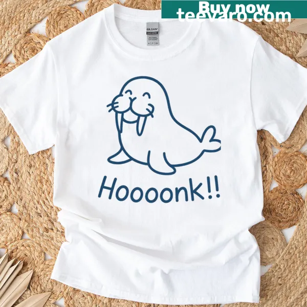 Illustration of a seal in crayon style on a casual t-shirt