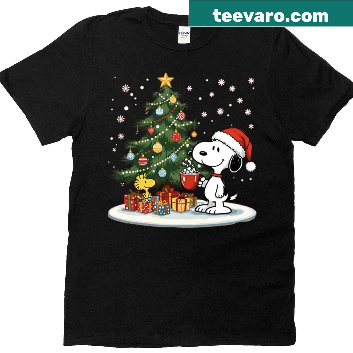 Cartoon of Snoopy with a Christmas tree for holiday celebrations — on a men's t-shirt