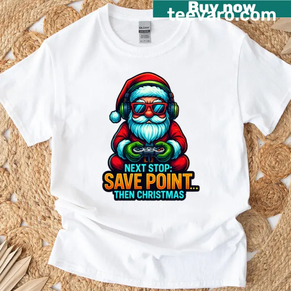 T-shirt with a Santa design and text about gaming and Christmas