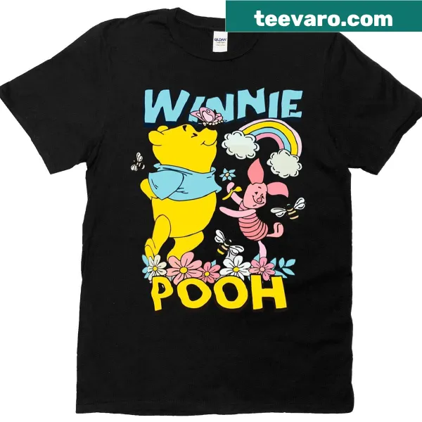 T-shirt featuring Winnie-the-Pooh and Piglet in a playful design
