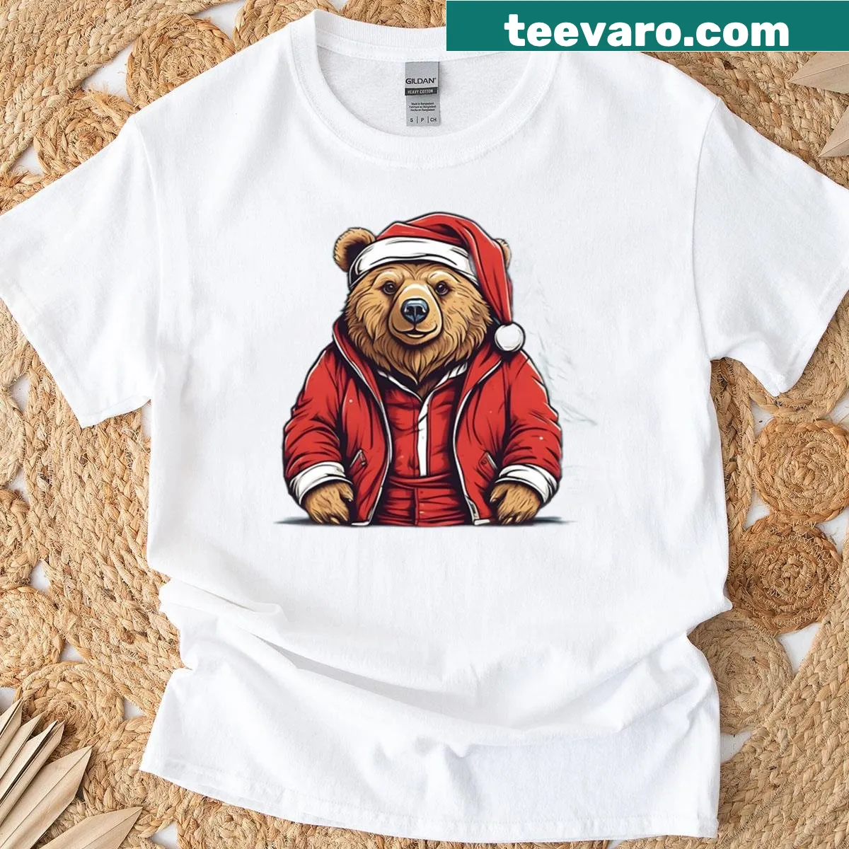 Bear in Santa suit illustration on t-shirt for Christmas — on a men's t-shirt