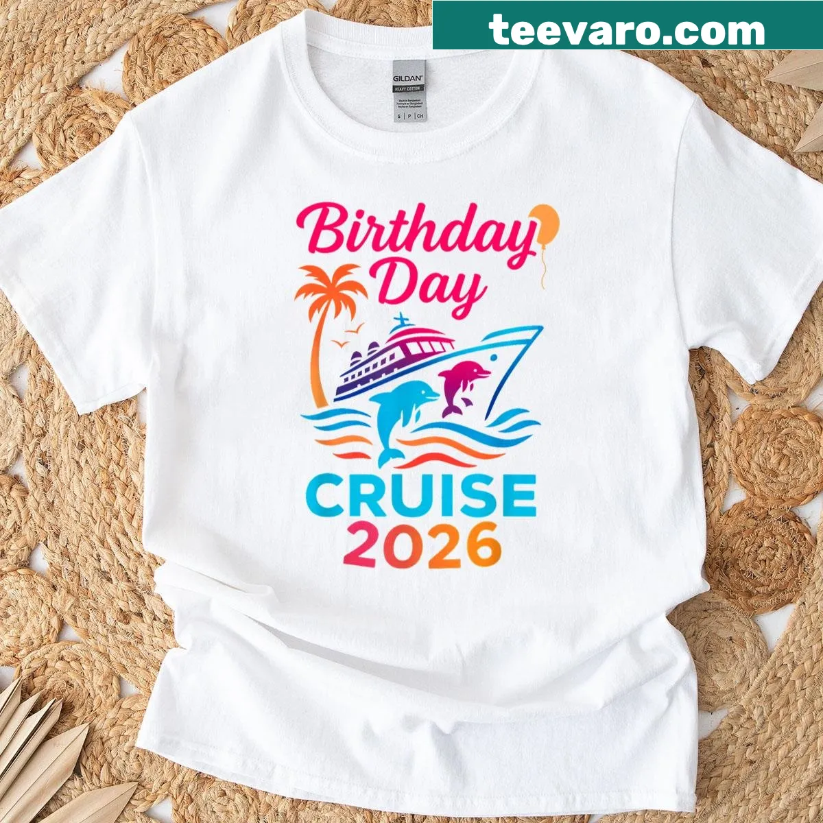 Illustration of a festive cruise scene on a birthday T-shirt — on a men's t-shirt