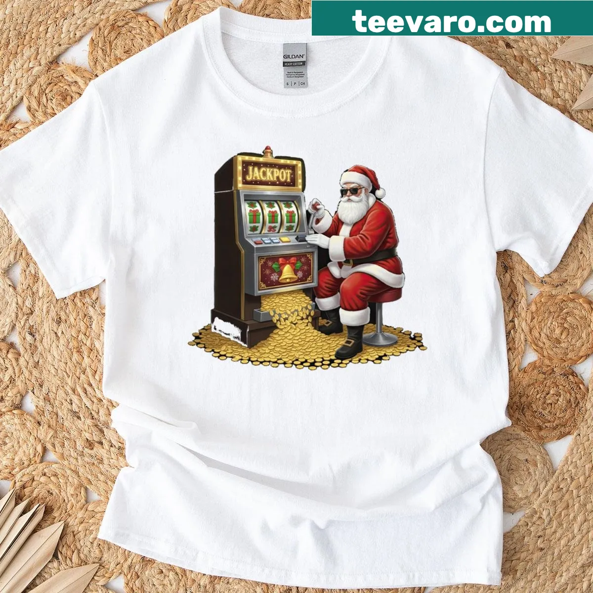 Cartoon Santa playing a slot machine for Christmas — on a men's t-shirt
