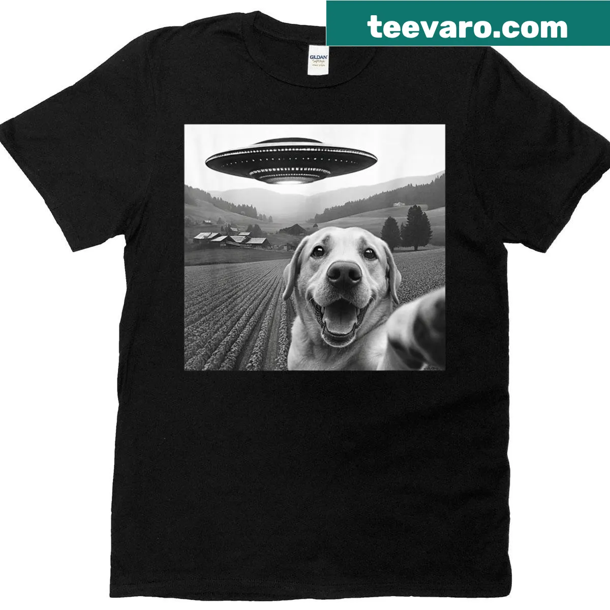 Funny t-shirt of a dog taking a selfie with a UFO — on a men's t-shirt
