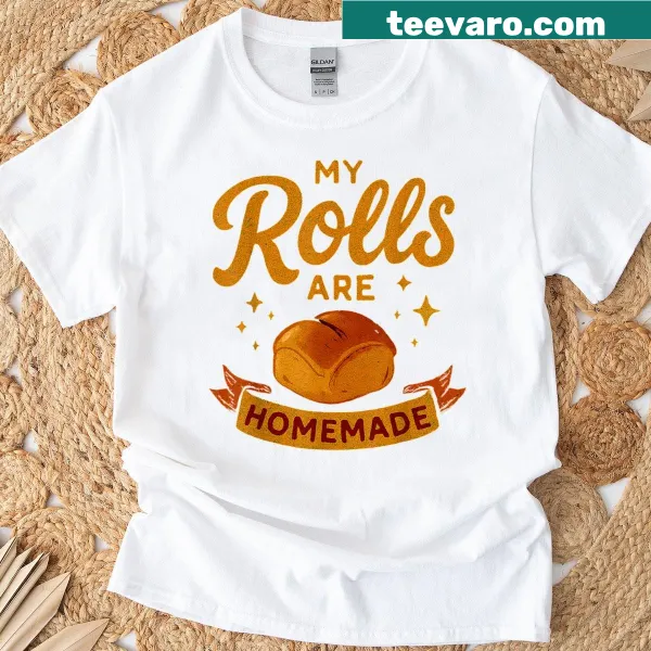 Thanksgiving t-shirt with illustration of homemade rolls and festive text