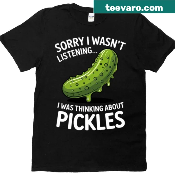 Playful T-shirt with a saying about pickles and fermented cucumbers.