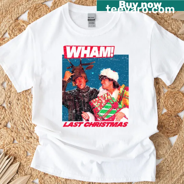 Vintage 90s Christmas T-shirt with retro band graphic.