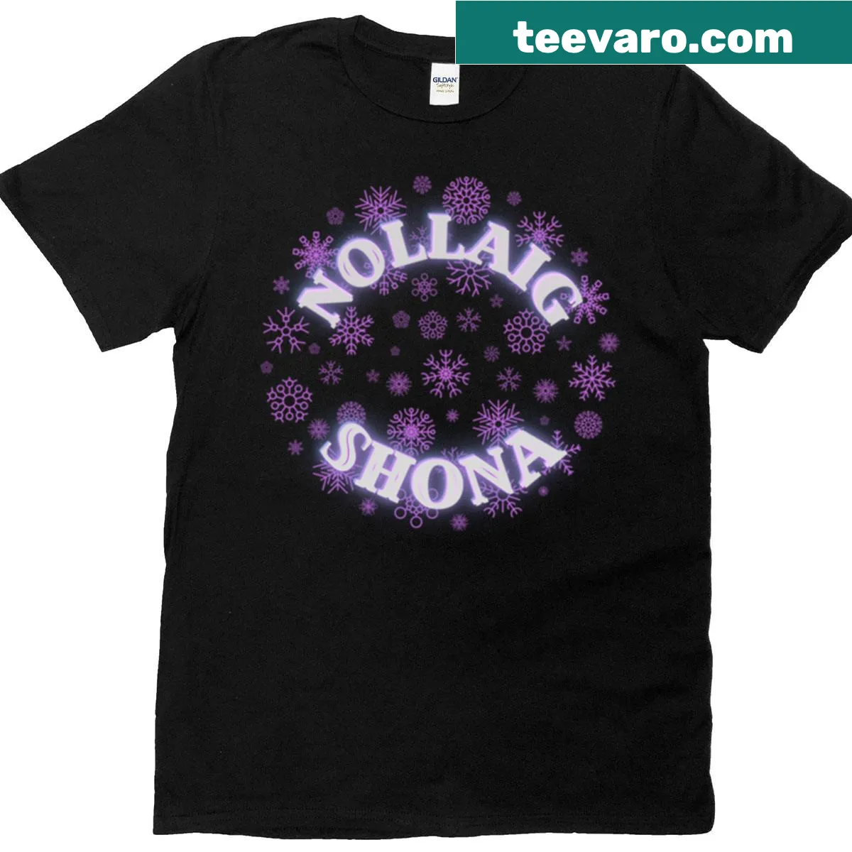 Happy Christmas T-shirt with Irish greeting Nollaig Shona — on a men's t-shirt