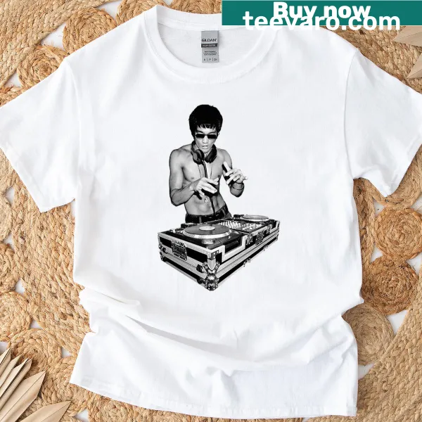 DJ-themed graphic T-shirt for music lovers