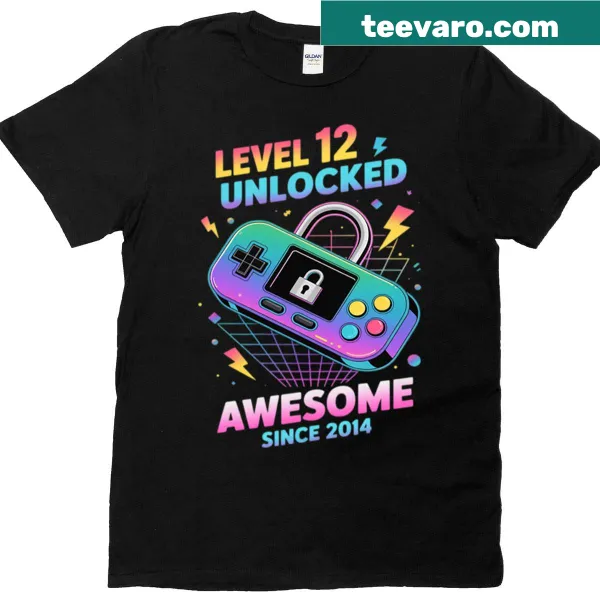 Gaming T-shirt for boys turning 12 with 'Level 12 Unlocked'