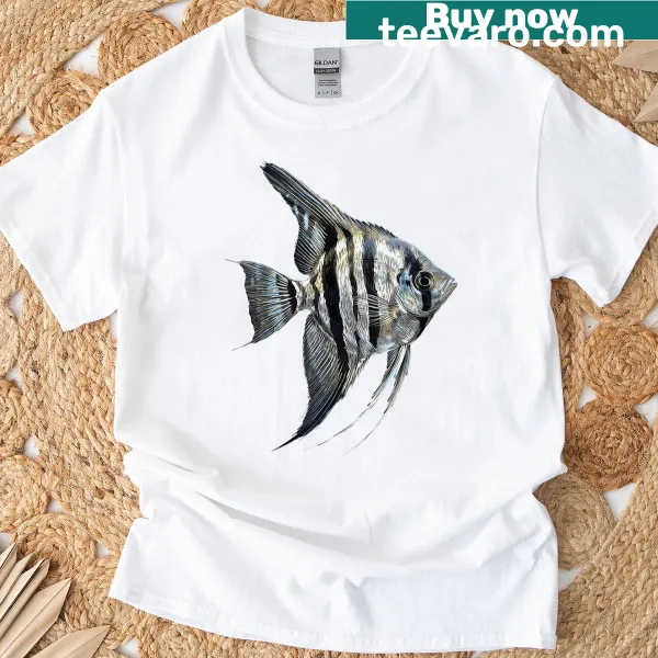 Illustrated Angelfish design on a fishkeeper T-shirt.