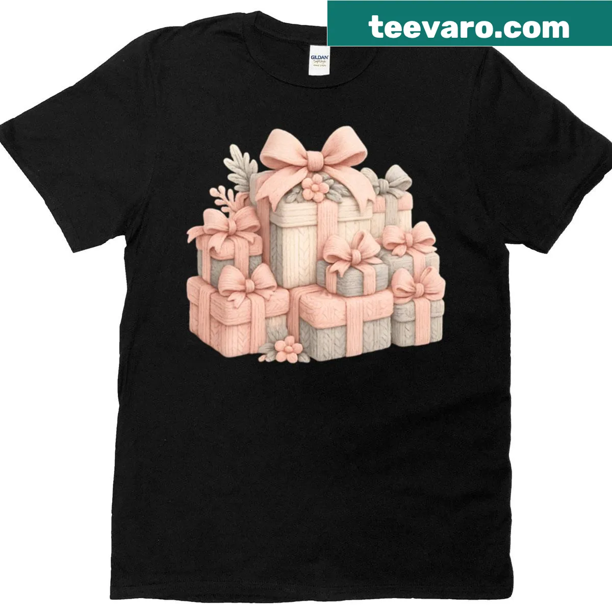 Cute T-shirt with faux yarn Christmas gift design — on a men's t-shirt