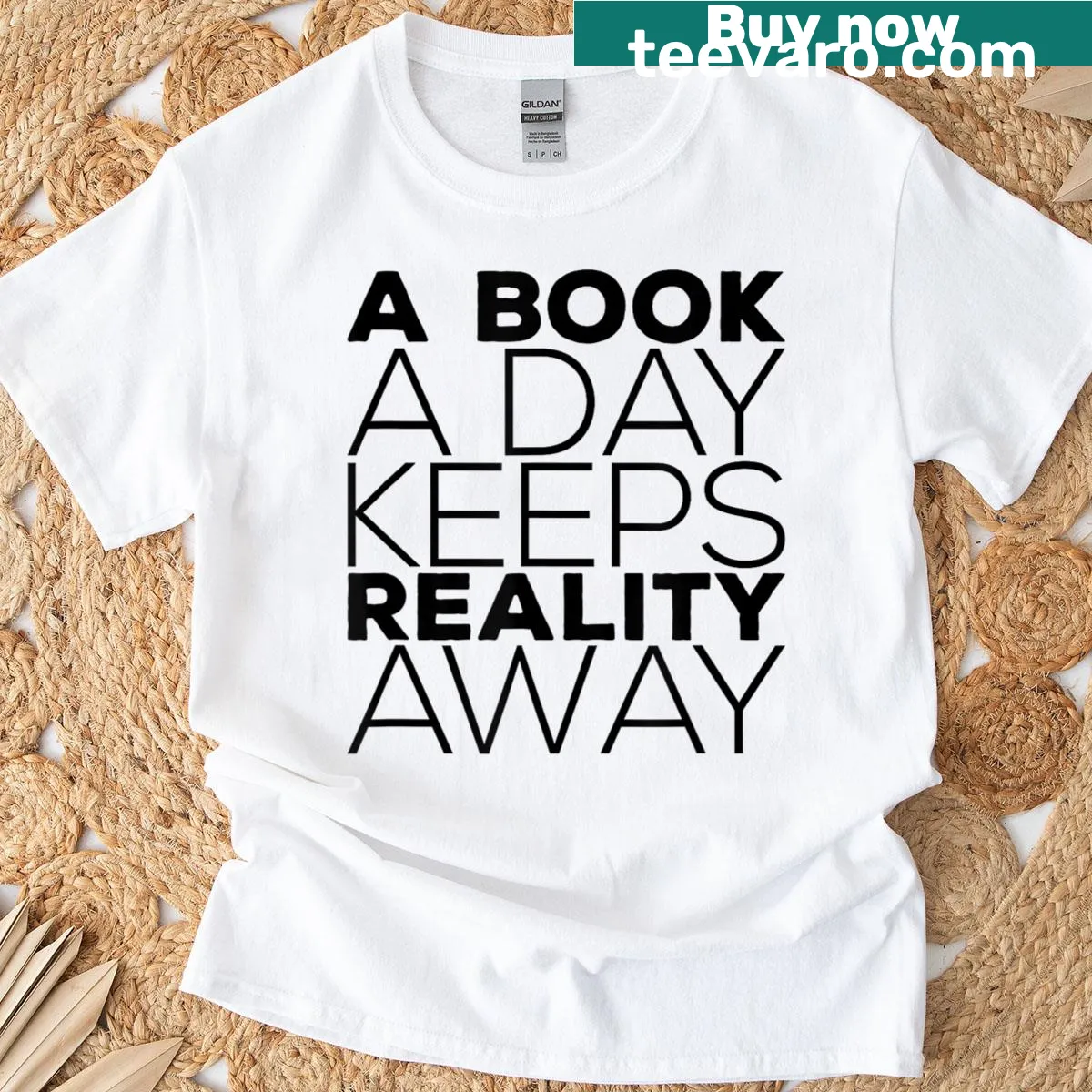 T-shirt with the quote about books and reading — on a men's t-shirt