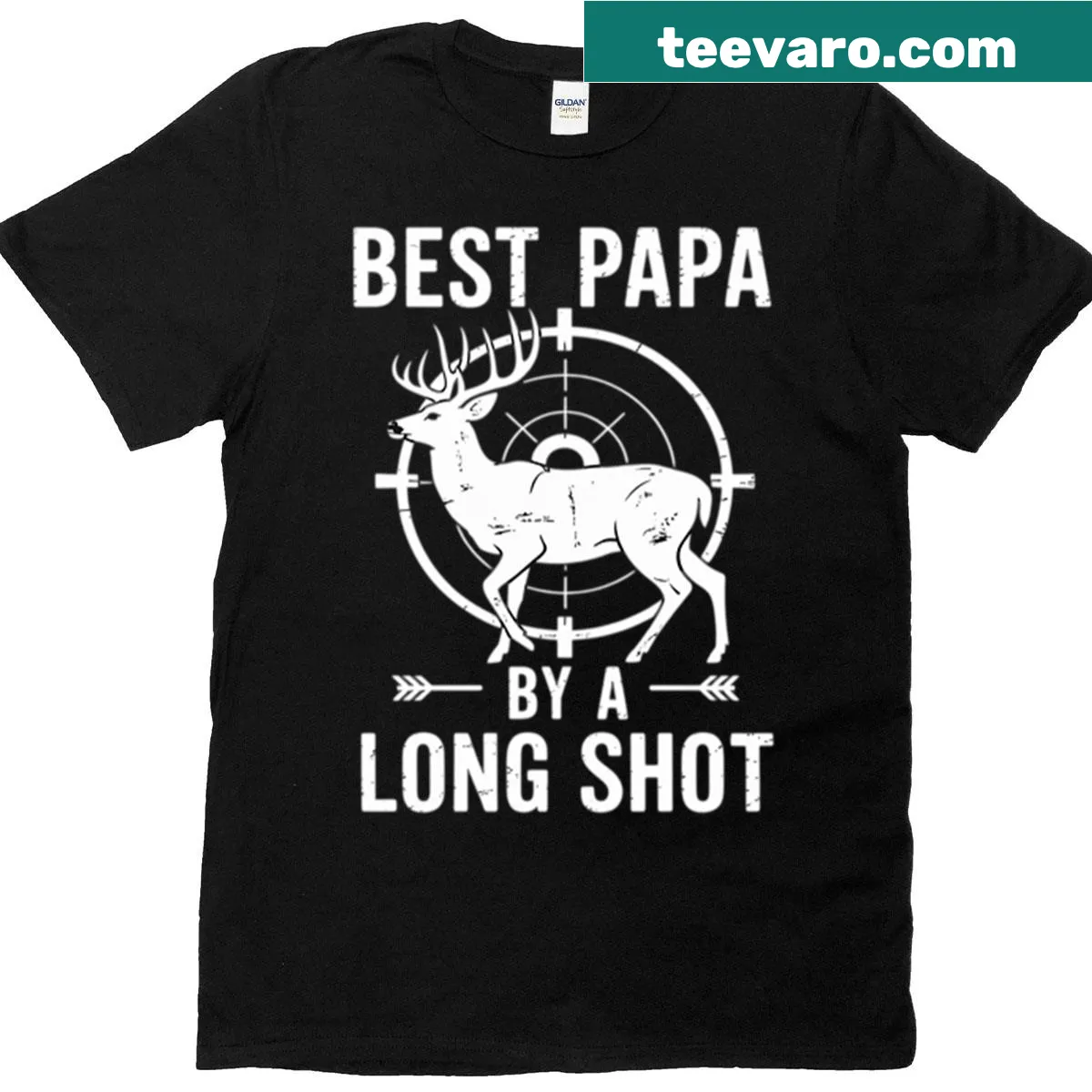 Illustrative T-shirt that says 'Best Papa' with a hunting theme — on a men's t-shirt