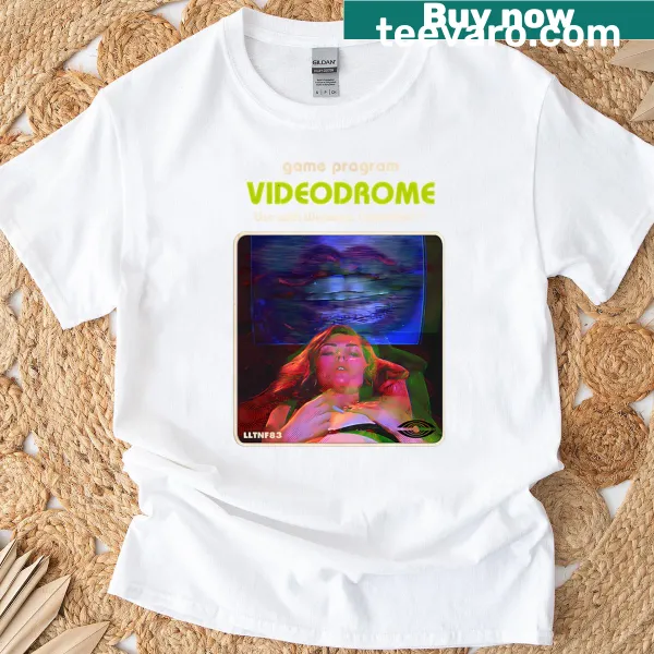 Vintage-style horror movie t-shirt with distressed graphics.