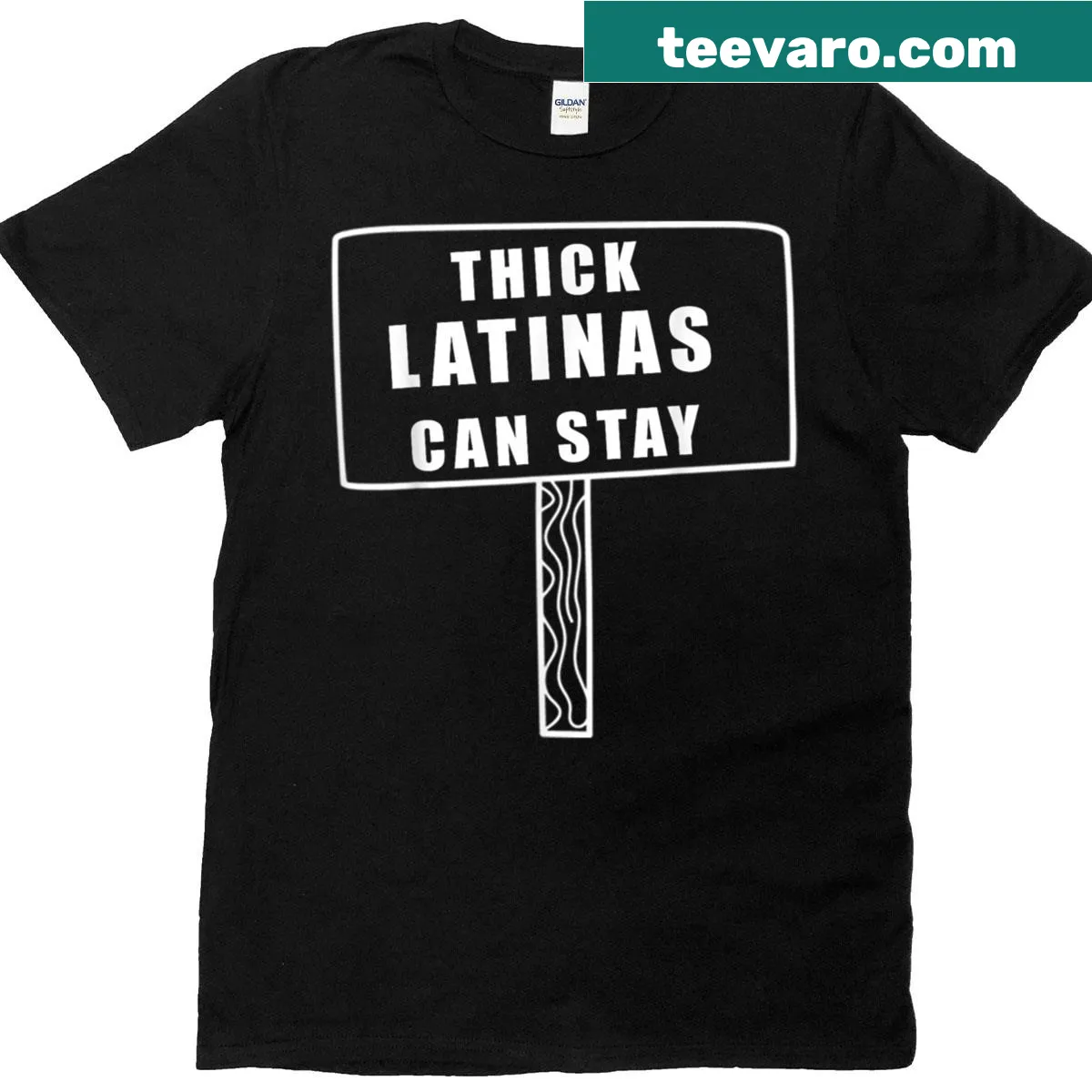 Vintage saying celebrating thick Latinas on T-shirt — on a men's t-shirt