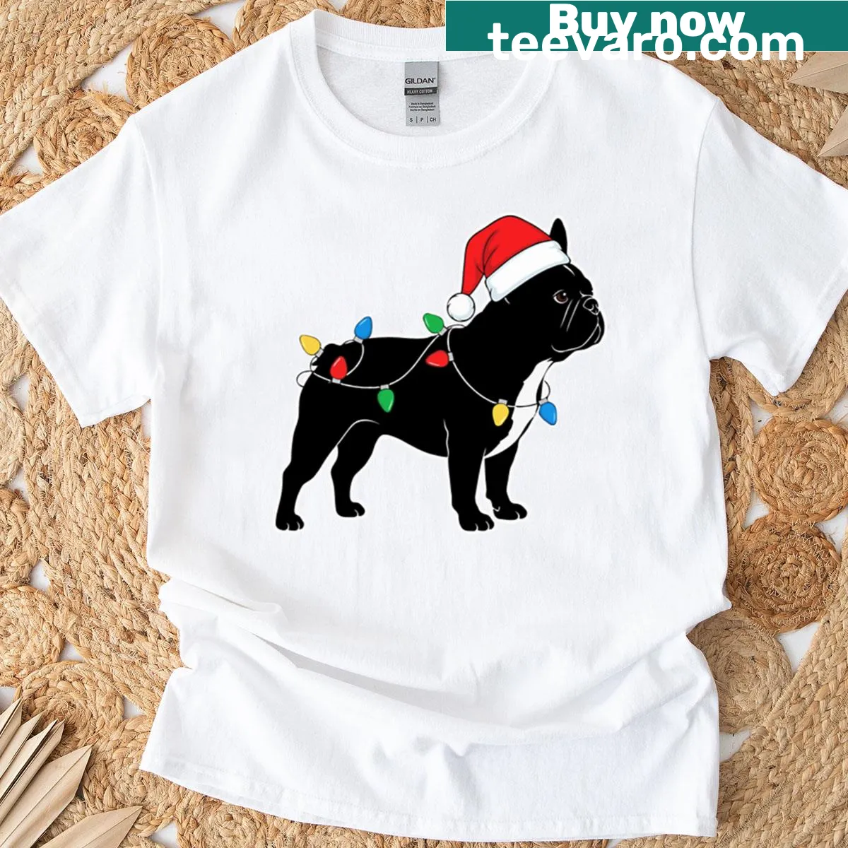 Silhouette of a French Bulldog with Christmas lights on a t-shirt — on a men's t-shirt