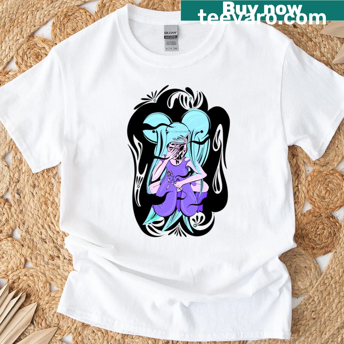 La Siguanaba t-shirt with a minimalist graphic of the legendary figure. — on a men's t-shirt