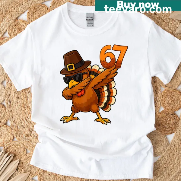 Funny Thanksgiving T-shirt with dabbing turkey graphic