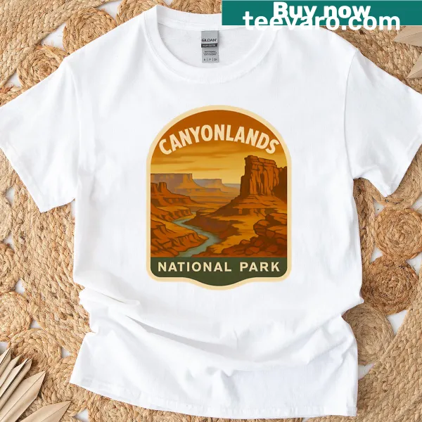 Vintage T-shirt with Canyonlands National Park print