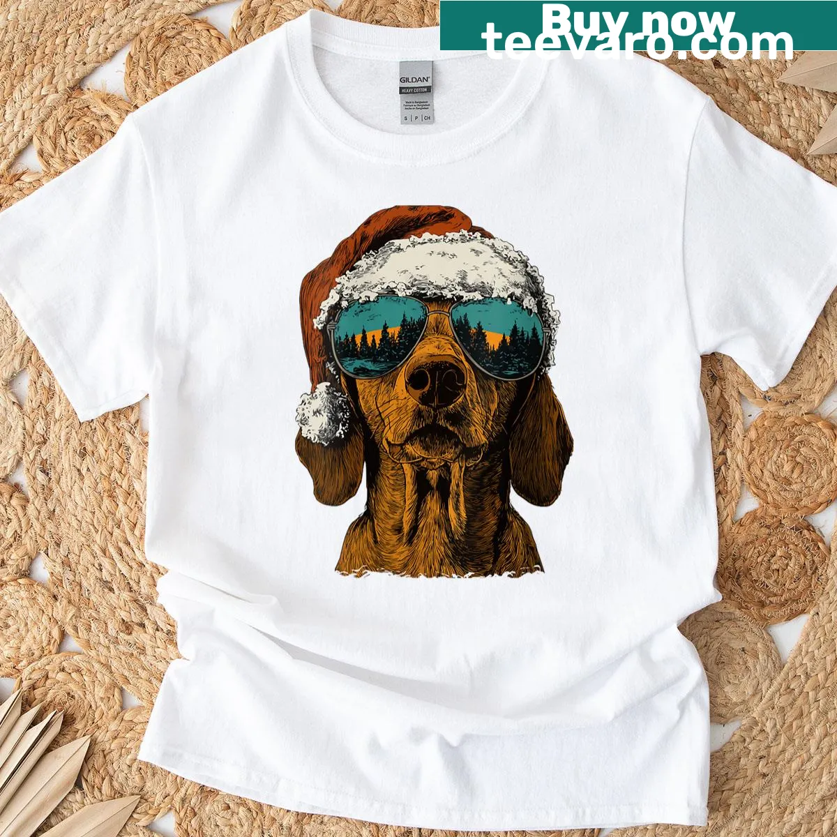 Cute dachshund T-shirt with sunglasses and Santa hat for Christmas. — on a men's t-shirt